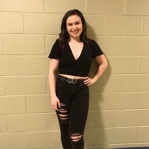 Meet your Posher, Emily